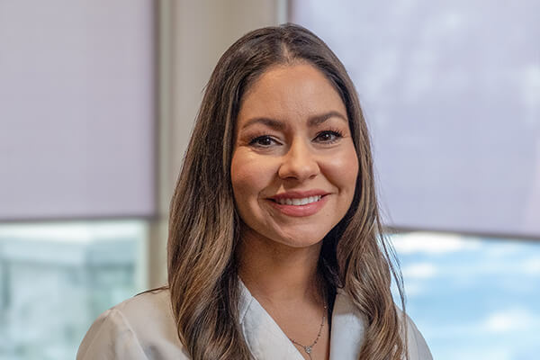 Dr. Raquel Kafentzis